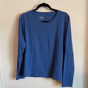 J. Crew Girlfriend Tee - Blue size XL